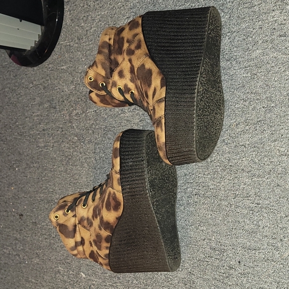 VINTAGE Platforms sz 9 - Picture 13 of 15